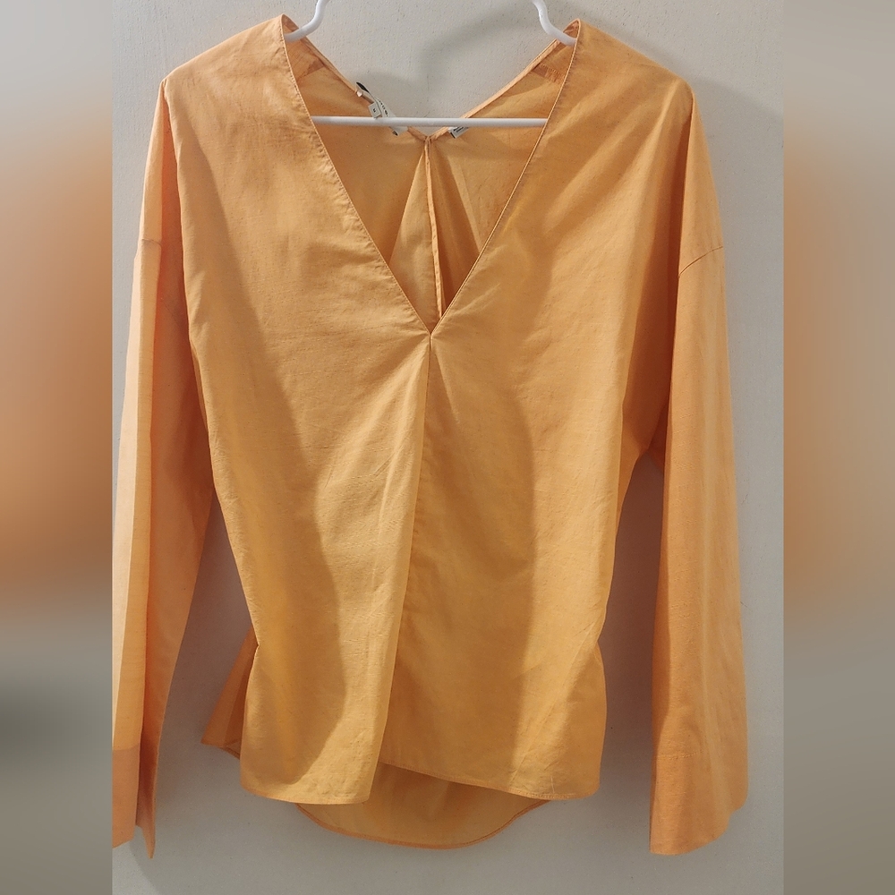 Vince‎ V-Neck Orange Women's Top, Size Medium, Cotton.